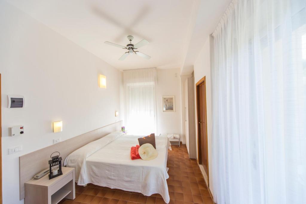 Hotel Adler غابيتّشي ماري الغرفة الصورة