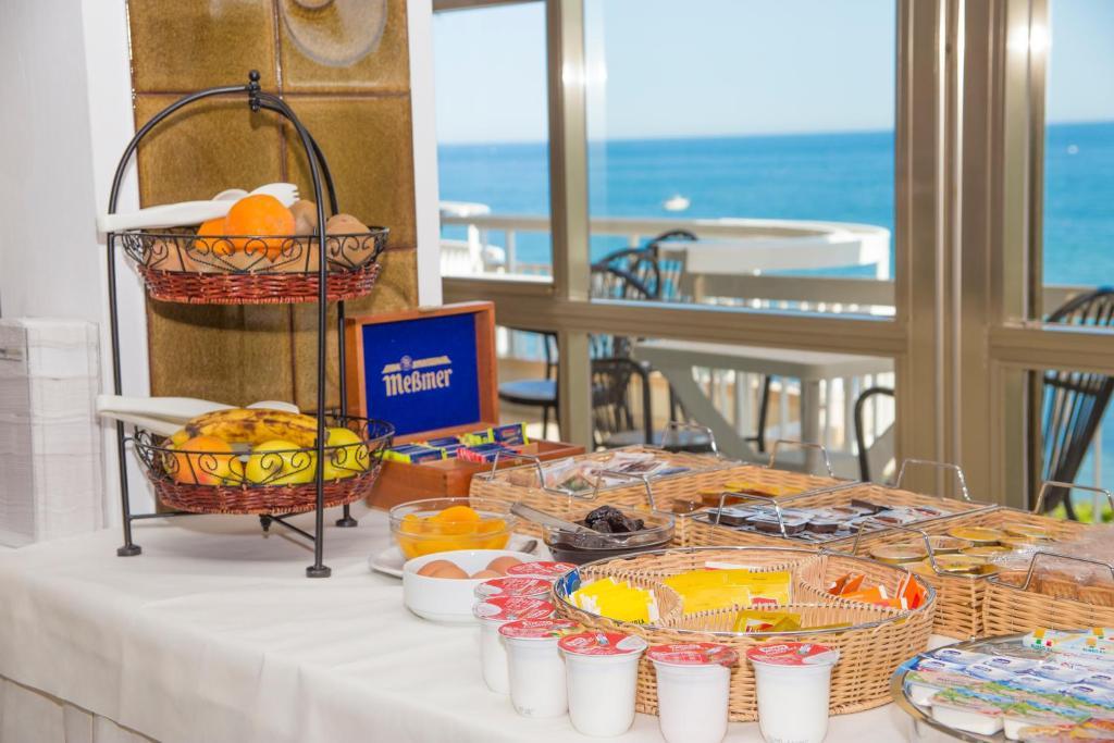 Hotel Adler غابيتّشي ماري المظهر الخارجي الصورة