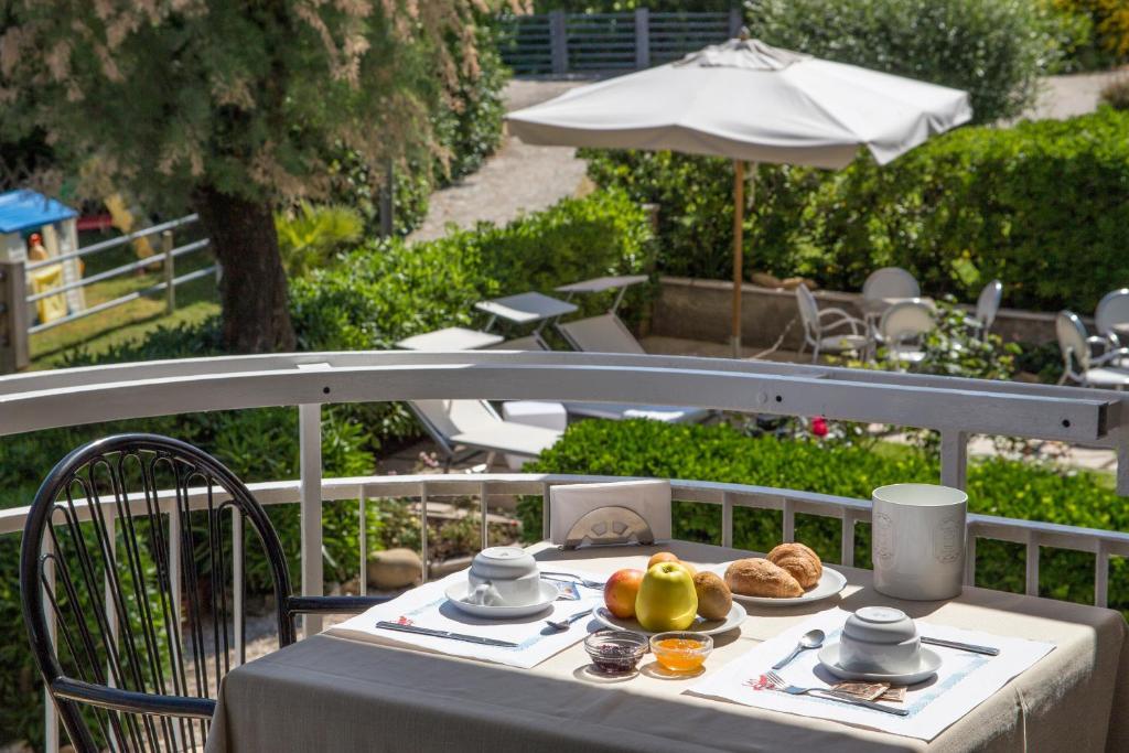 Hotel Adler غابيتّشي ماري المظهر الخارجي الصورة