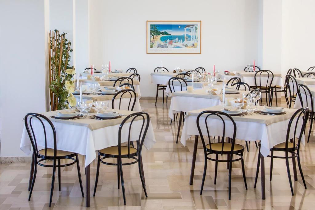 Hotel Adler غابيتّشي ماري المظهر الخارجي الصورة