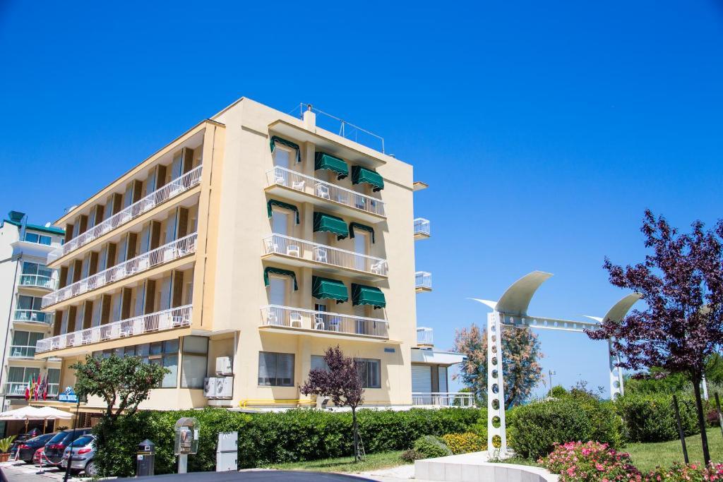 Hotel Adler غابيتّشي ماري المظهر الخارجي الصورة