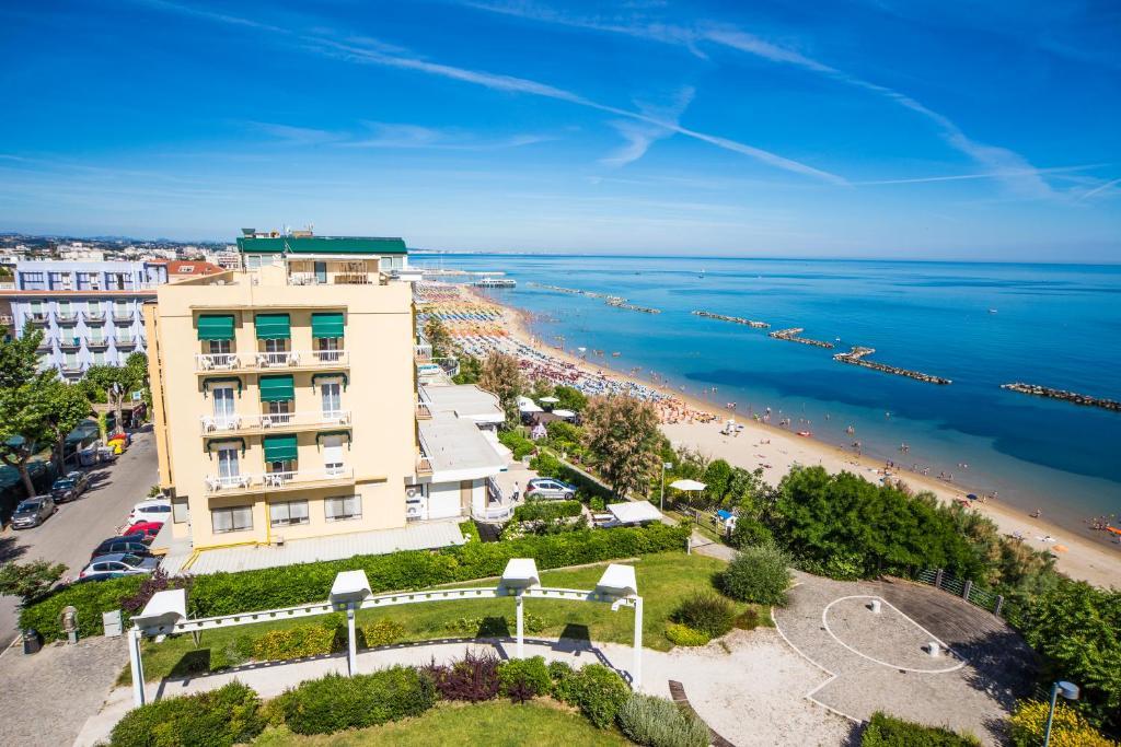 Hotel Adler غابيتّشي ماري المظهر الخارجي الصورة