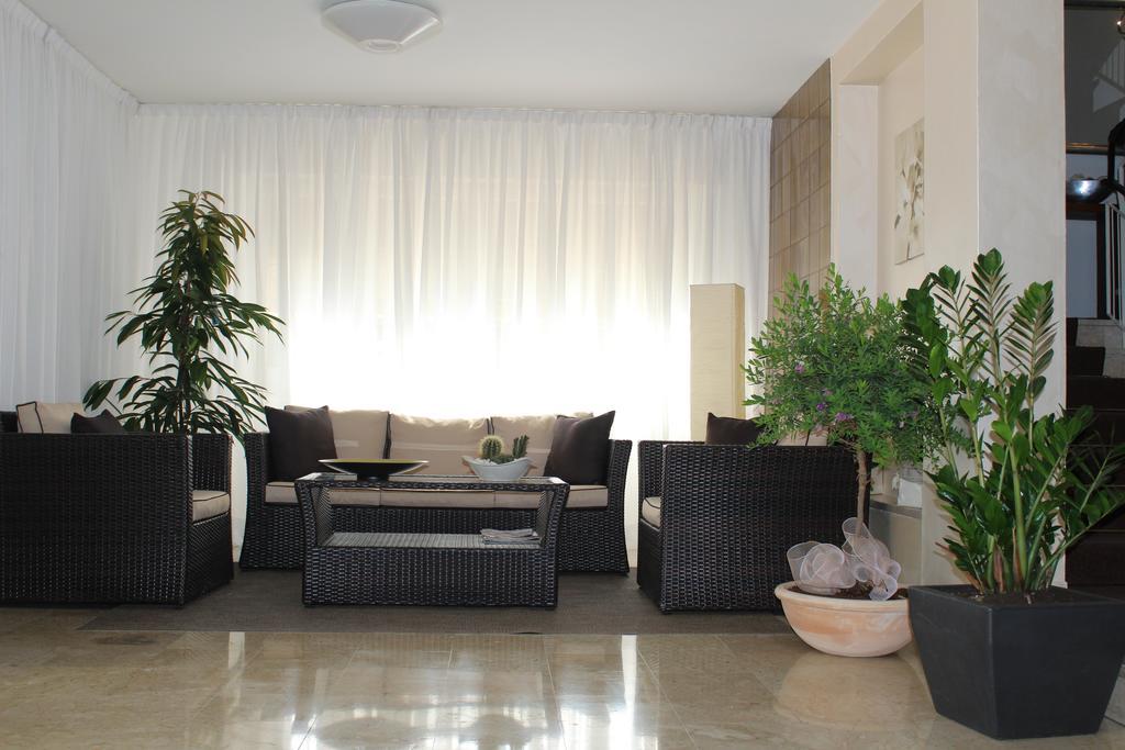 Hotel Adler غابيتّشي ماري المظهر الخارجي الصورة